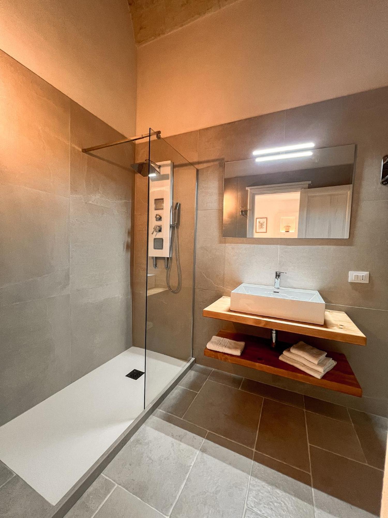 San Lorenzo Camere&Suites Lizzanello 외부 사진